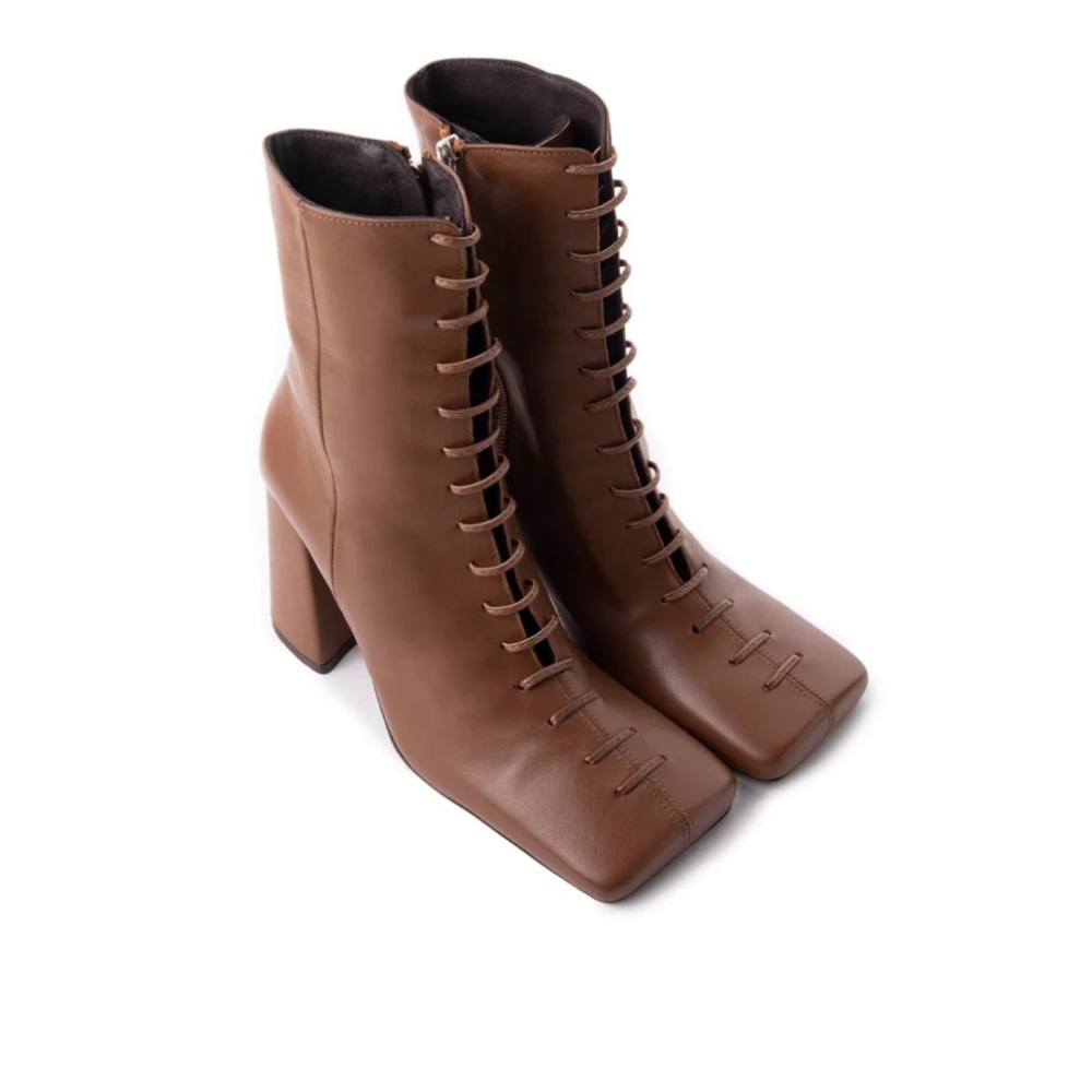 L’Intervalle Graham Cognac Leather Boots